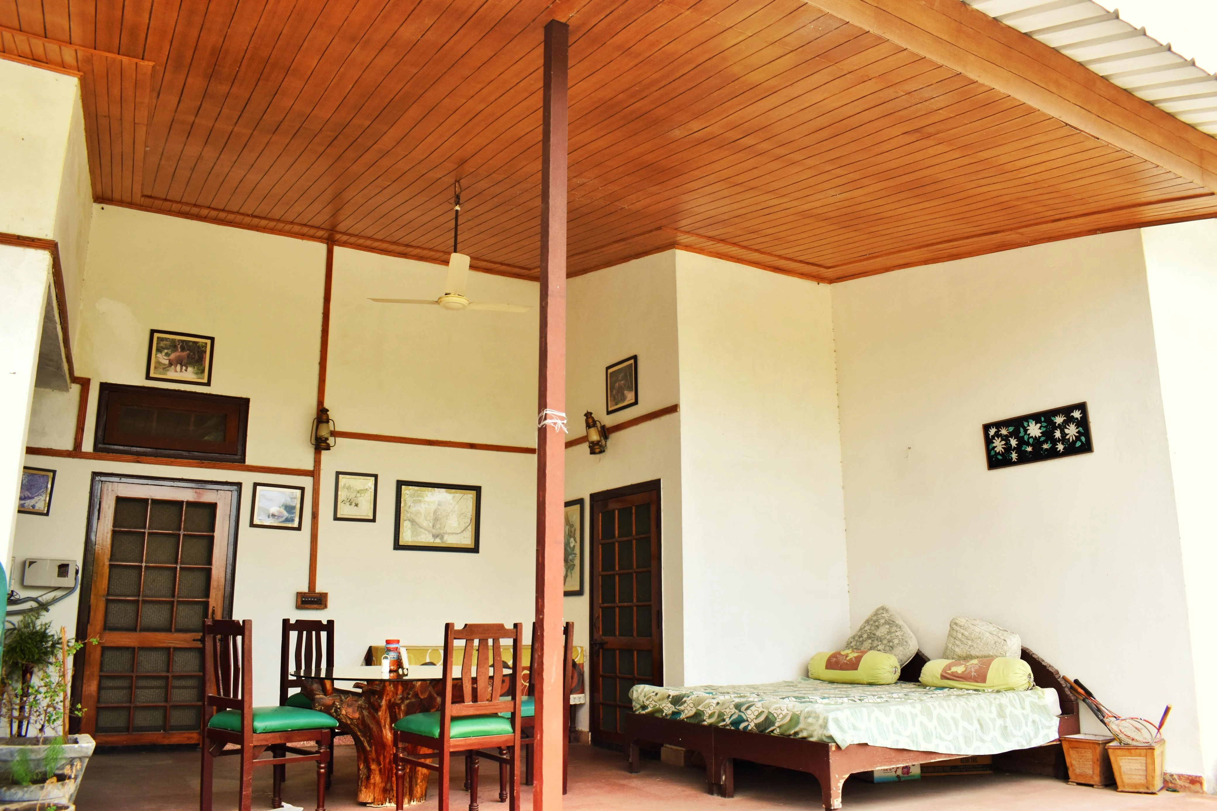 Verandah Teak Lounge - Cedar Wood Ceiling & Handcrafted Teak Daybed