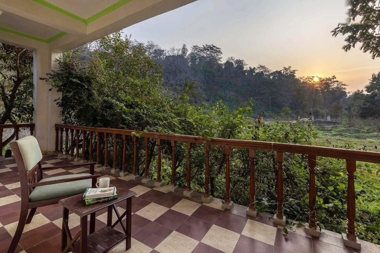 Sunrise Forest Balcony with Morning Tea and Indian Mammals Guide