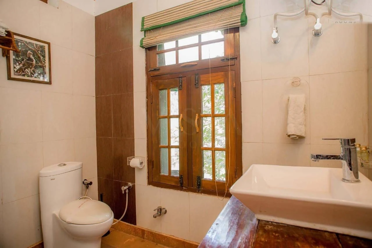 Ensuite Forest Bath - Vessel Basin, Timber Counters & Solar Hot Water